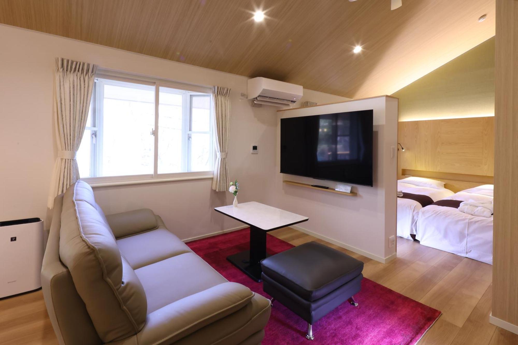 Karuizawa Hotel Soyokaze Екстер'єр фото